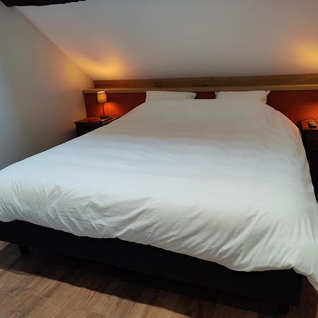 Le Saint Michel Hotel Rochefort Szoba fotó